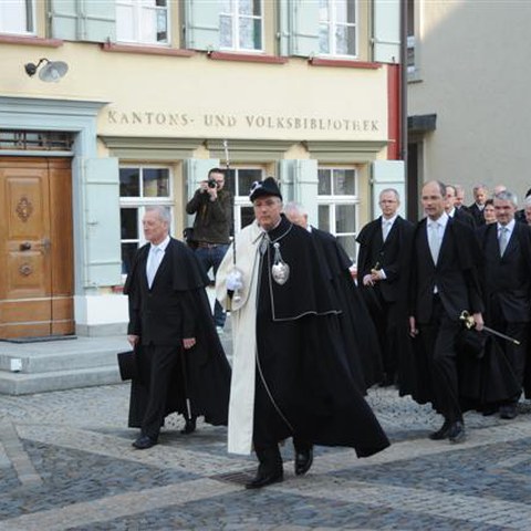 1 Landsgemeinde 2010 (64). Vergrösserte Ansicht