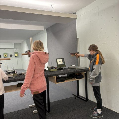 Schiessen (7).JPEG. Vergrösserte Ansicht