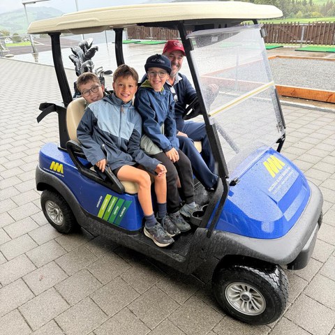 Golf8_08.10.26.jpg. Vergrösserte Ansicht