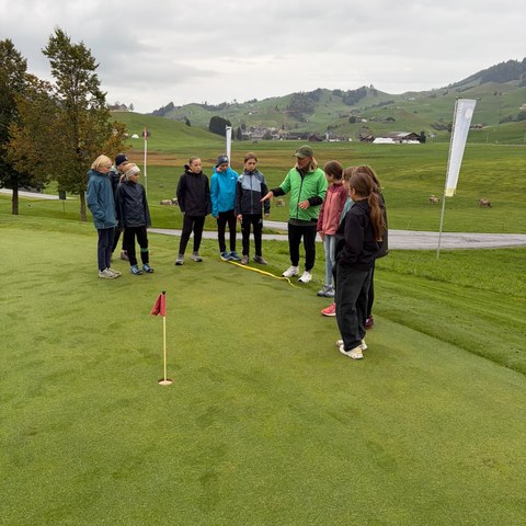 Golf_08.10.26.jpg. Vergrösserte Ansicht