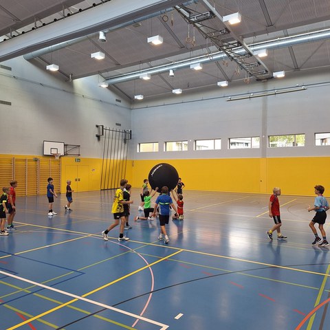 Kin Ball1_09.10.26.jpg. Vergrösserte Ansicht
