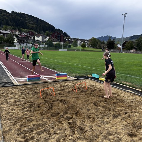 Leichtatlethik1_07.10.26.jpg. Vergrösserte Ansicht