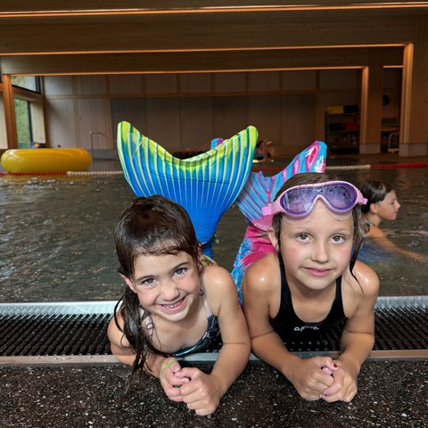 Schwimmen6_07.10.26.jpg. Vergrösserte Ansicht
