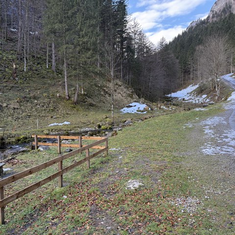 Bild 3 Standort des Velo-Parkplatzes. Vergrösserte Ansicht