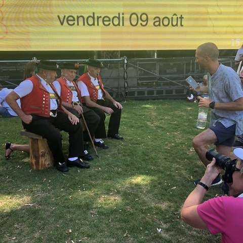 4   die 3. Vergrösserte Ansicht